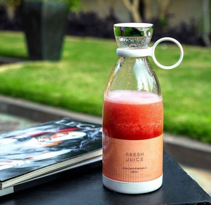 Travel Portable Mini Juice Blender